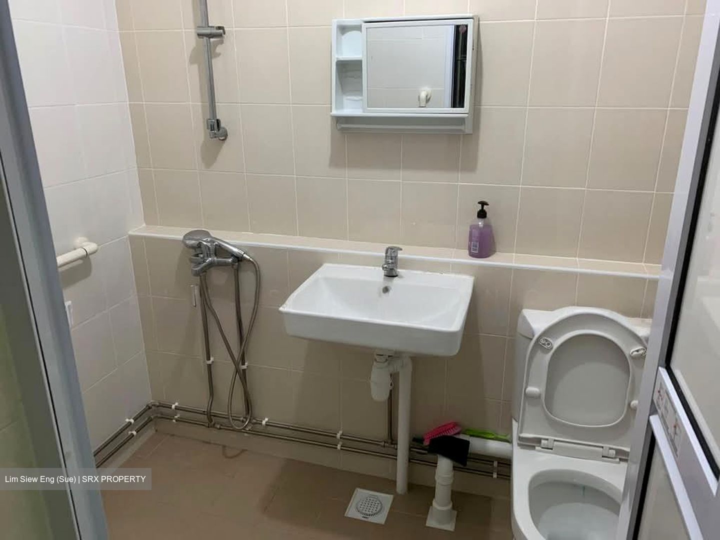 Blk 147 Tampines Avenue 5 (Tampines), HDB Executive #591224661